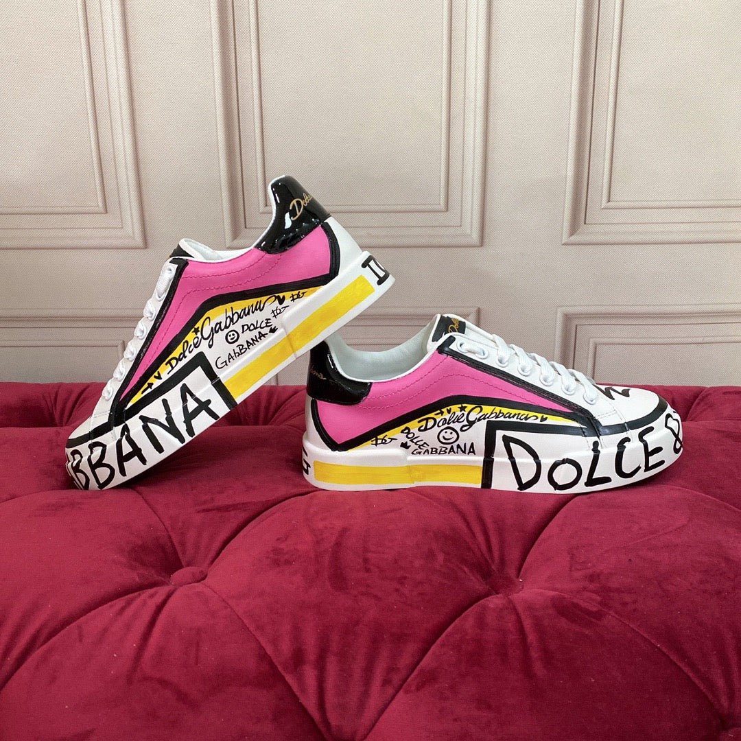 D*G 2026 Premium Leather Casual Sneakers - Designer Unisex Shoes in White-Blue & White-Pink
