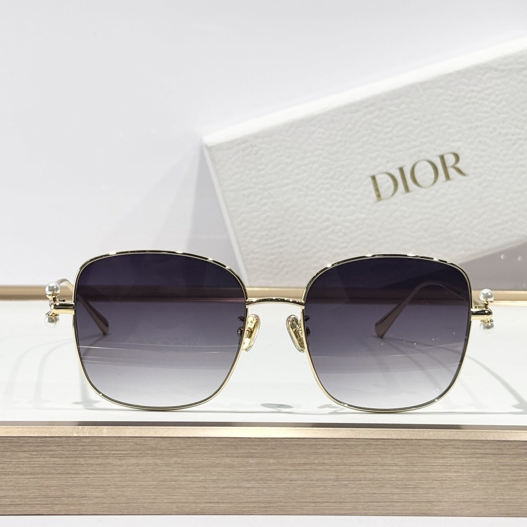 D**R Oversized Square Sunglasses | Gold-Tone Metal Double Bridge Frame, Gradient Blue-Grey Lenses, Black Temple Tips