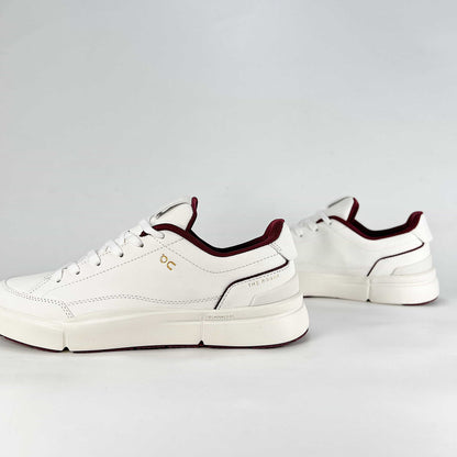 On The Roger Advantage – White & Burgundy Unisex Premium Leather Retro Tennis Lifestyle Sneakers
