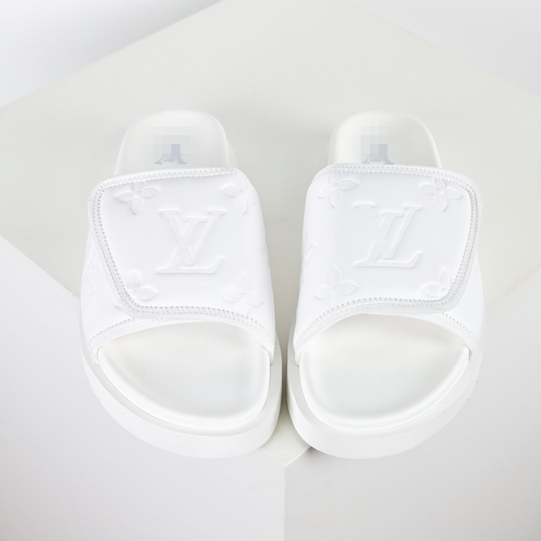L***V Ivory White Inflated Pillow Leather Twisted Bow Ruched Strap Miami Slide Sandals — Spring Summer Boutique Limited Edition