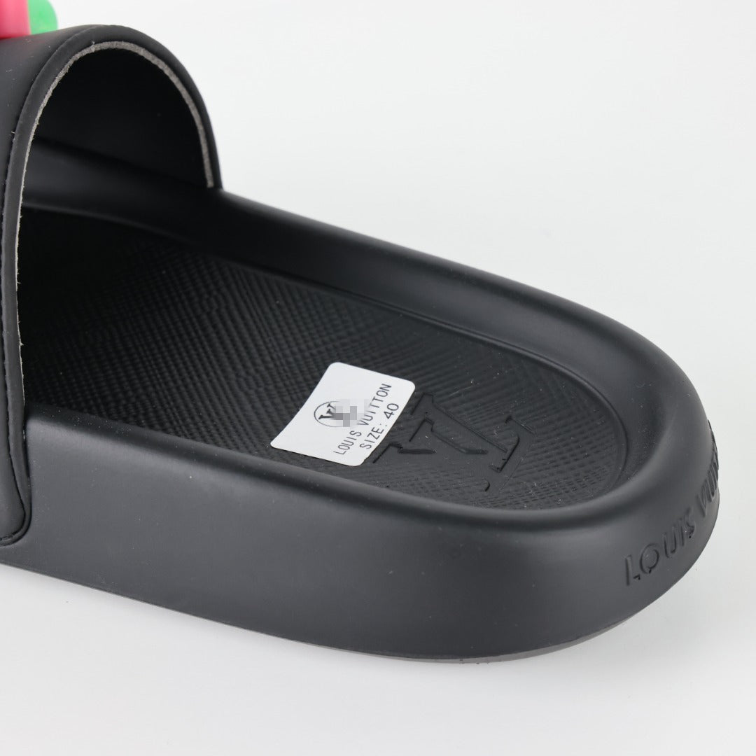 L***V Rubber Pool Slide Sandals — SS23 Limited Edition 3D Logo Charm Slip-On Beach Slippers (Black)
