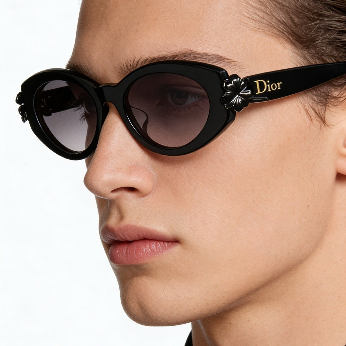 D**R Cat-Eye Oval Sunglasses | Glossy Black Acetate Frame, 3D Floral Detail & Grey Gradient Lenses