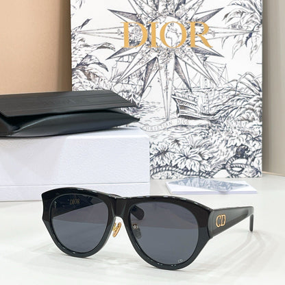 D**R Oversized Pilot Sunglasses with Glossy Black Acetate Frame, Brown Gradient Lenses & Gold CD Logo Hardware