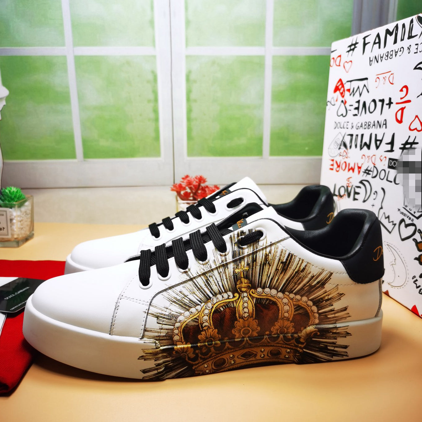 D*G 2026 Premium Leather Casual Sneakers - Designer Unisex Shoes in Black & White