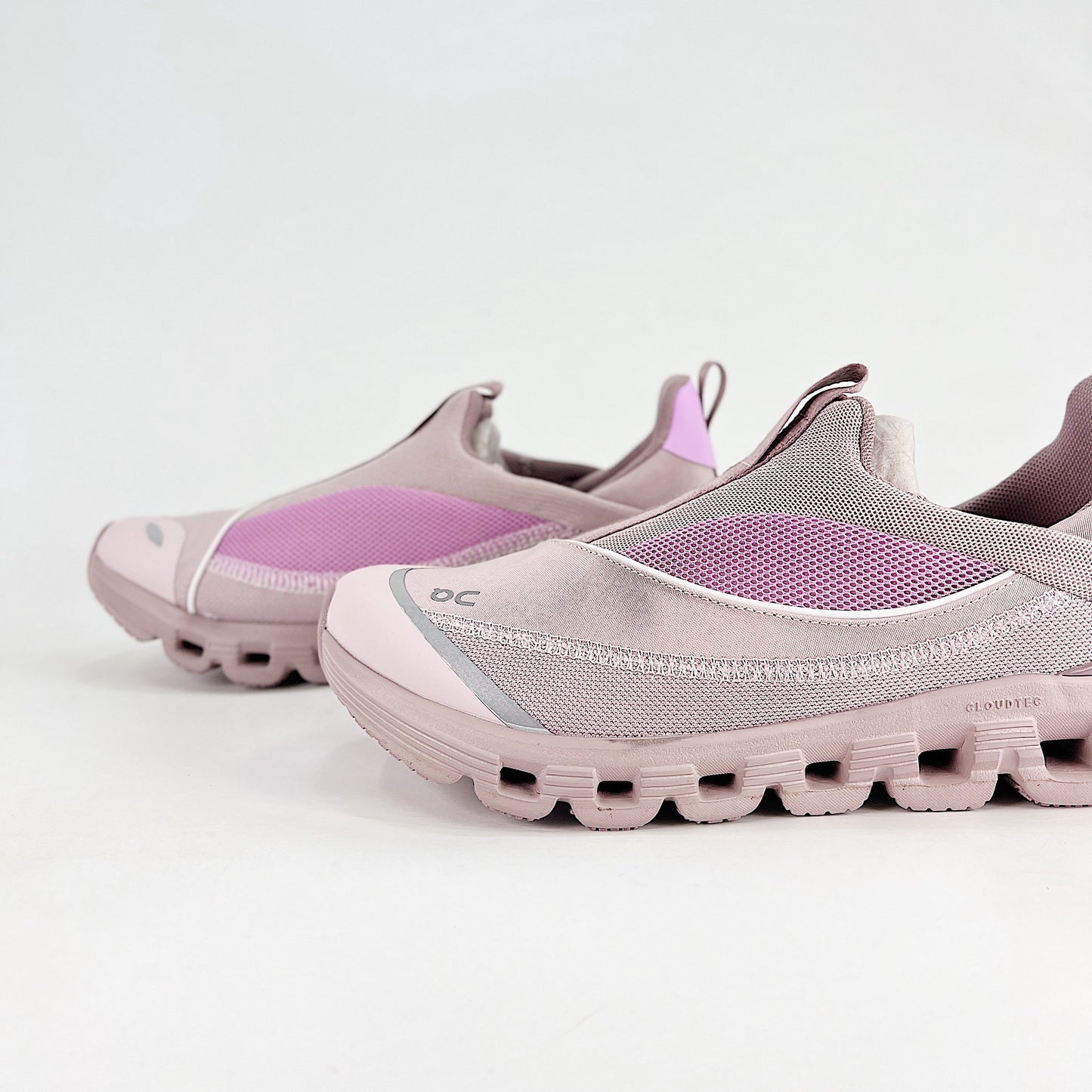 On Running Cloudeasy – Rose & Lavender Women's Slip-On Running Shoes
