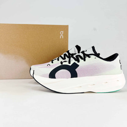 On Running Cloudboom Echo – White & Lavender Women's Lightweight Racing Shoes