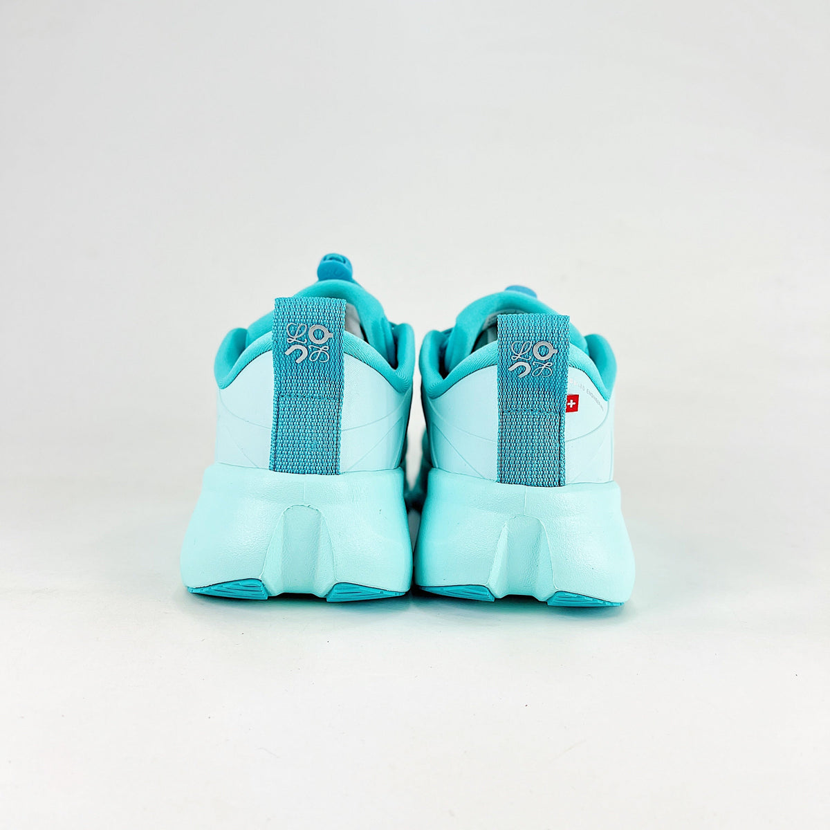 Loewe × On Cloudsolo – Unisex Lightweight Breathable Luxury Collaborative Running Shoes | Aqua Blue & Turquoise