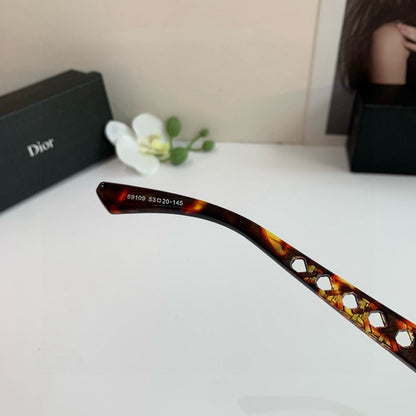 D**R Cat-Eye Sunglasses | Tortoiseshell Acetate Frame, Gold CD Logo & Brown Gradient Lenses