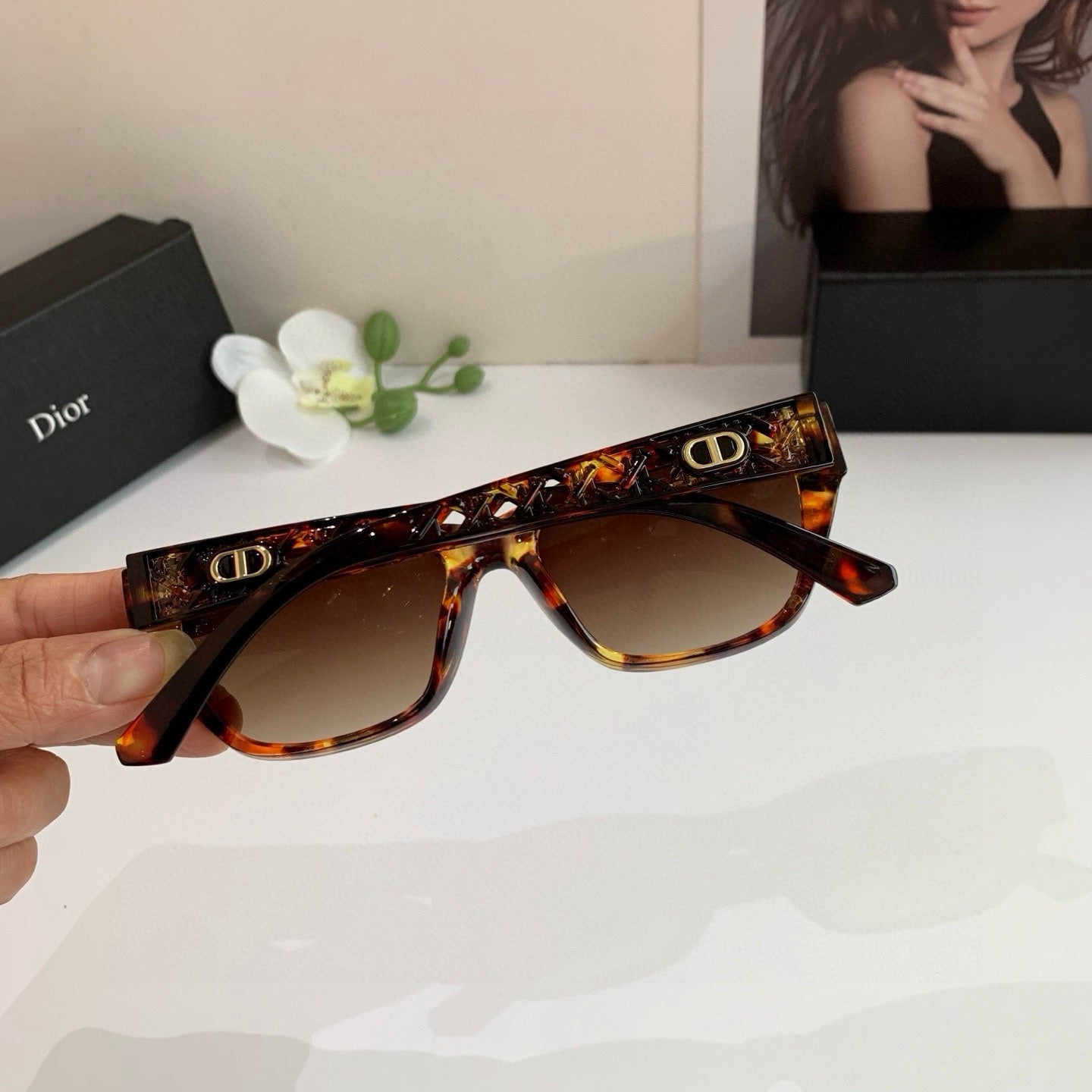 D**R Cat-Eye Sunglasses | Tortoiseshell Acetate Frame, Gold CD Logo & Brown Gradient Lenses