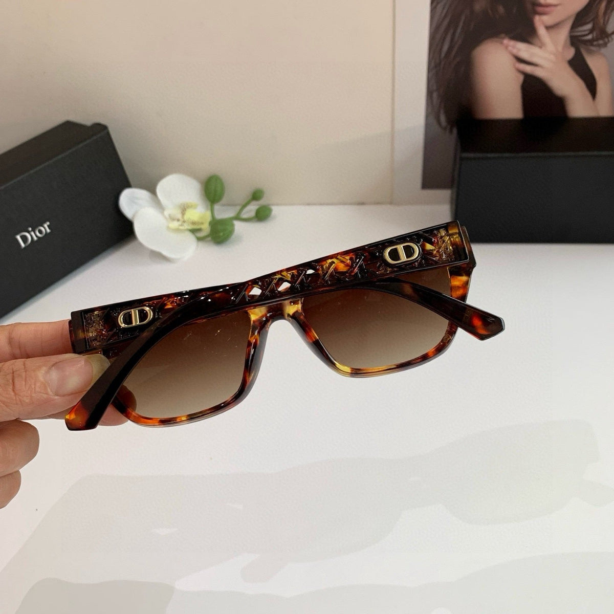 D**R Cat-Eye Sunglasses | Tortoiseshell Acetate Frame, Gold CD Logo & Brown Gradient Lenses