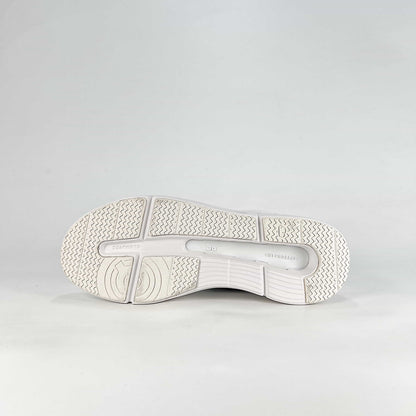 On The Roger Advantage – Triple White Unisex Premium Leather Retro Tennis Lifestyle Sneakers