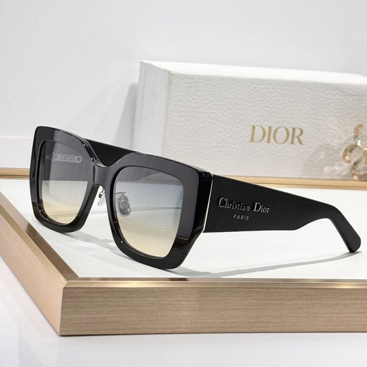 D**R Oversized Cat-Eye Sunglasses | Thick Acetate Frame, Christian Dior Paris Temple, Gradient & Flat Lenses | 6 Colors