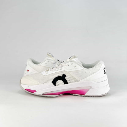On The Roger Slam – White & Ice Grey Unisex Breathable Anti-Slip Shock-Absorbing Tennis Shoes