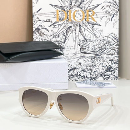 D**R Oversized Pilot Sunglasses with Glossy Black Acetate Frame, Brown Gradient Lenses & Gold CD Logo Hardware