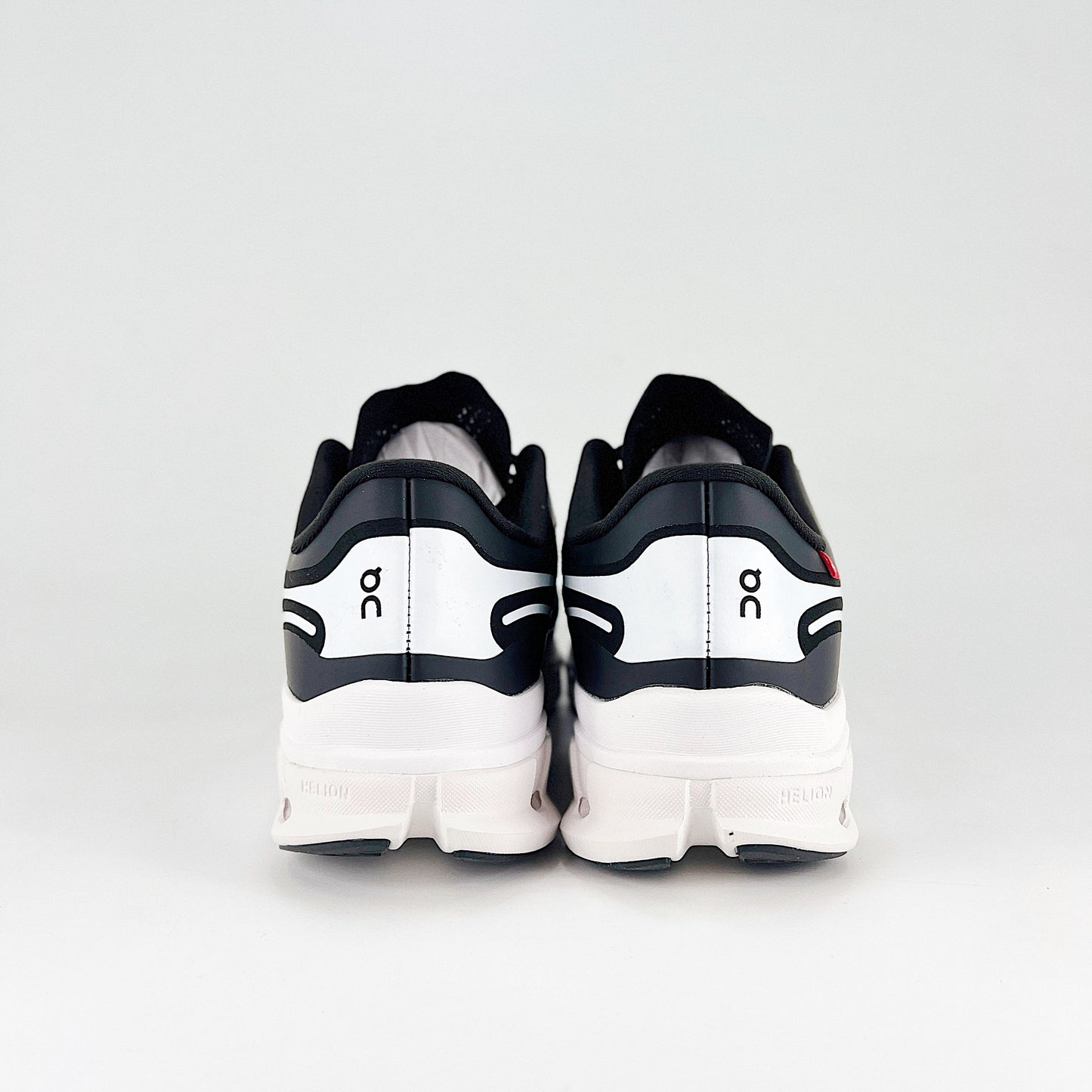 On Cloudflow 5 AD – Black & White Unisex Lightweight Breathable Comfortable Running Shoes