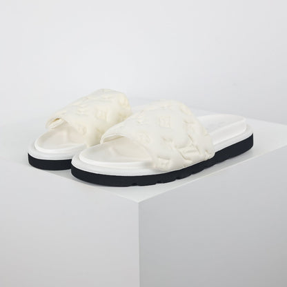 L***V Cream White Faux Shearling Fluffy Wide Strap Platform Slide Sandals — Spring Summer Boutique Limited Edition