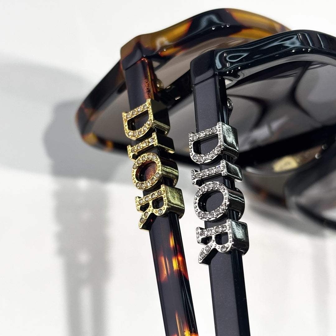 D**R Oversized Square Sunglasses | 3D DIOR Letter Hinge Block in Crystal-Set or Gold, Gradient Lenses | 5 Colors incl. Transparent Mauve & Black