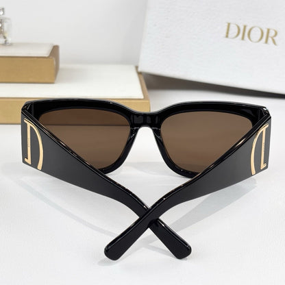 D**R Signature Rectangle Sunglasses | Glossy Black Acetate Frame & Gold D Logo