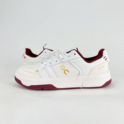On The Roger Advantage – Triple White Unisex Premium Leather Retro Tennis Lifestyle Sneakers