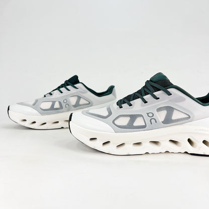 On Cloudtilt Remix – Glacier White & Forest Green Unisex Comfortable Supportive Running & Lifestyle Shoes