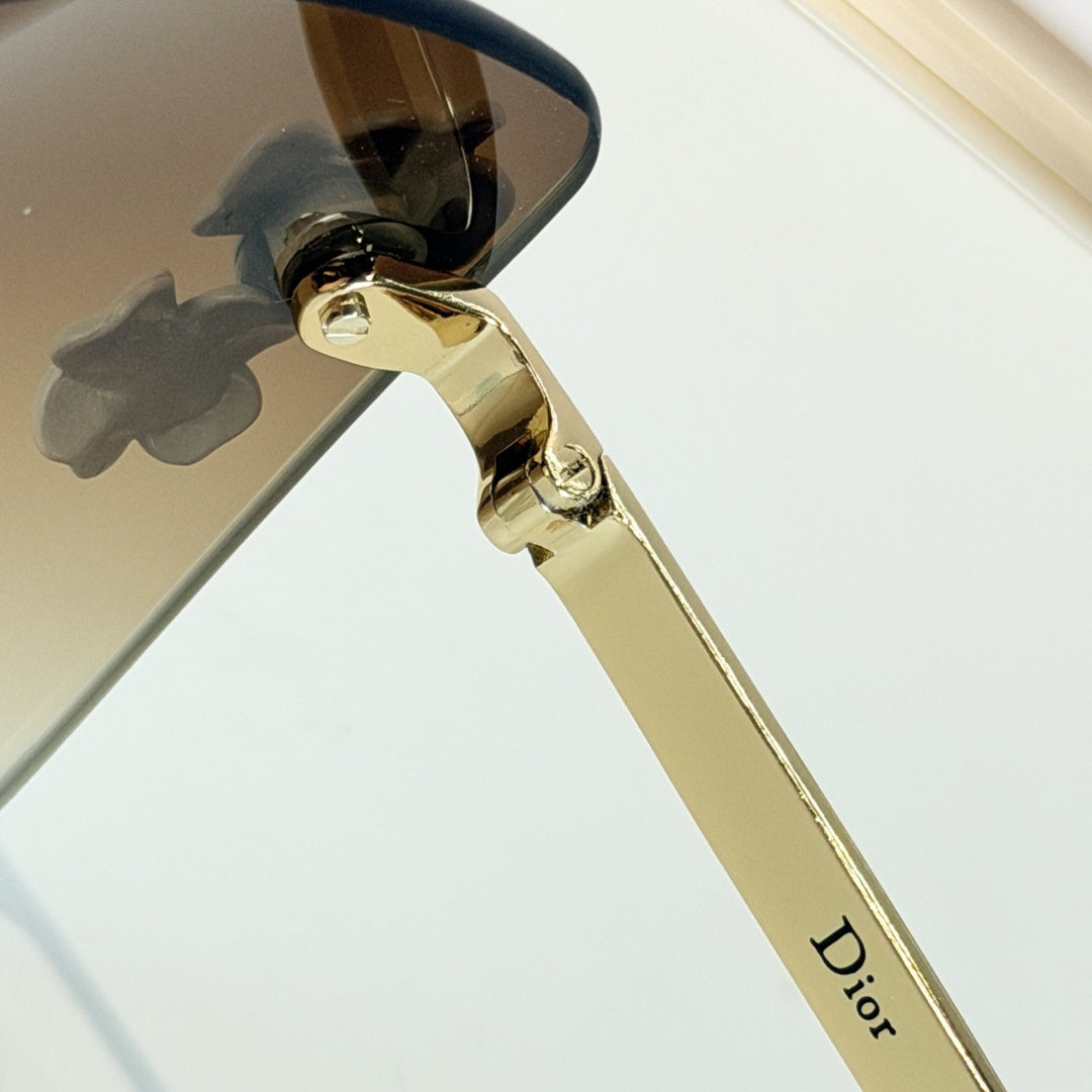 D**R Clover S1U Rimless Sunglasses | Gold Metal Frame, White Floral Detail & Brown Gradient Lenses