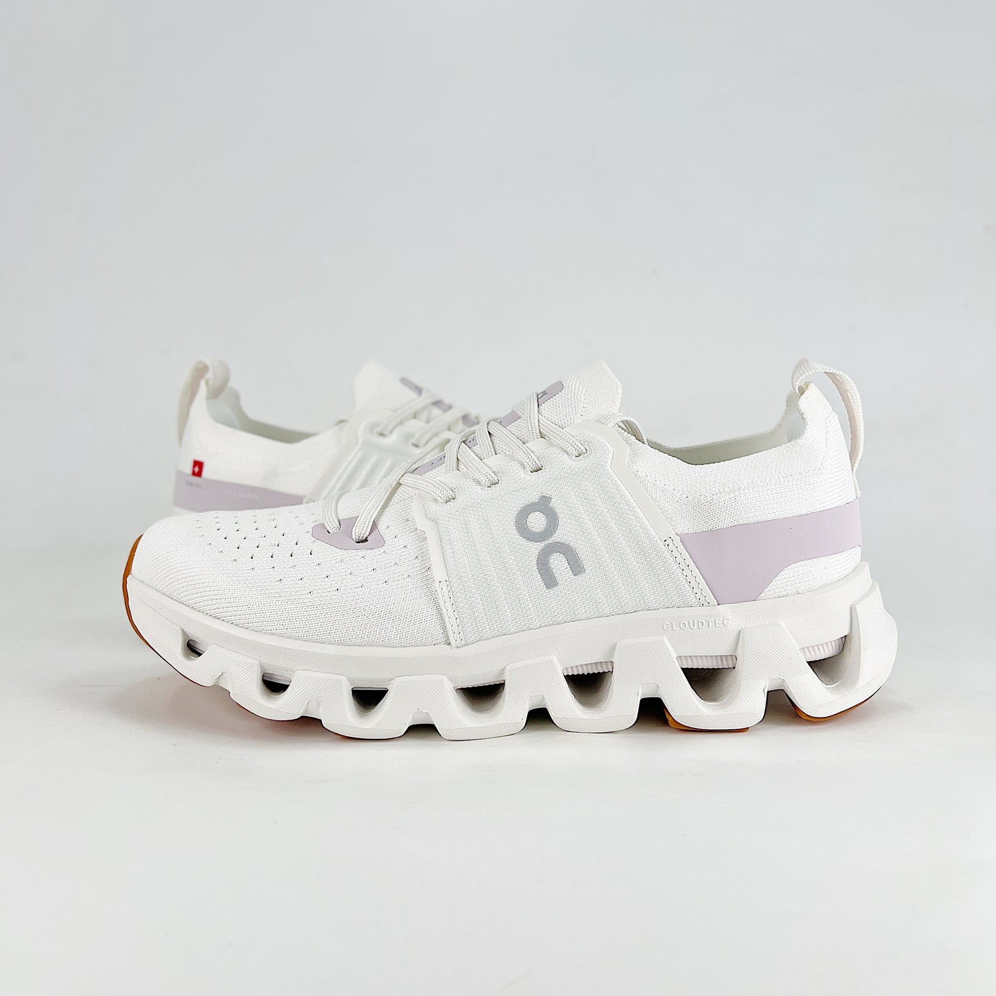 On Cloudswift 4 – White & Lavender Pink Women’s Lightweight Breathable Comfortable Running Shoes
