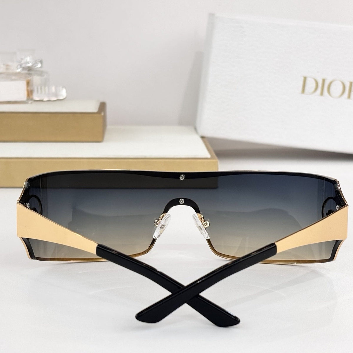 D**R Shield Wraparound Sunglasses | One-Piece Lens, Metal Frame, CD Circle Badge Temple, Silver & Gold | 6 Colors