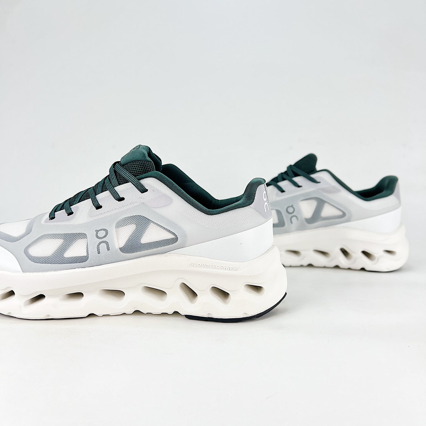 On Cloudtilt Remix – Glacier White & Forest Green Unisex Comfortable Supportive Running & Lifestyle Shoes