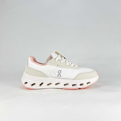 On The Roger Wildcard – White & Cream Unisex Premium Retro Tennis Comfortable Versatile Lifestyle Sneakers