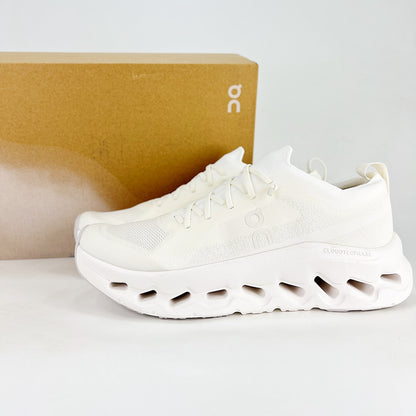 On Running Cloudeclipse – All White & Mint Unisex High-Performance Road Running Shoes