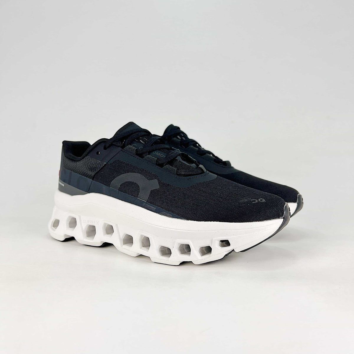 On Cloudmonster – Unisex Lightweight Breathable Supportive Maximum Cushioning Running Shoes | Black & White