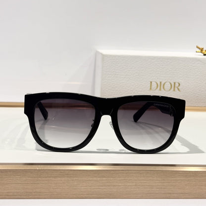 D**R Square Cat-Eye Sunglasses | Gloss Black Acetate Frame, Gold CD Letter Hinge Inlay, Gradient Grey Lenses