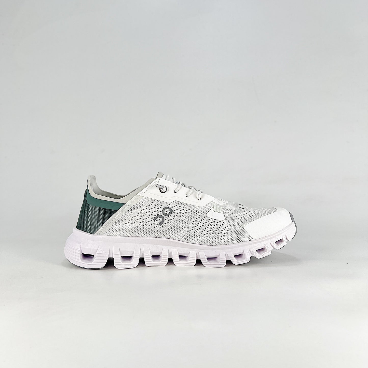 On Cloud 6 Coast – White & Sage Green Unisex Lightweight Breathable Running & Lifestyle Shoes