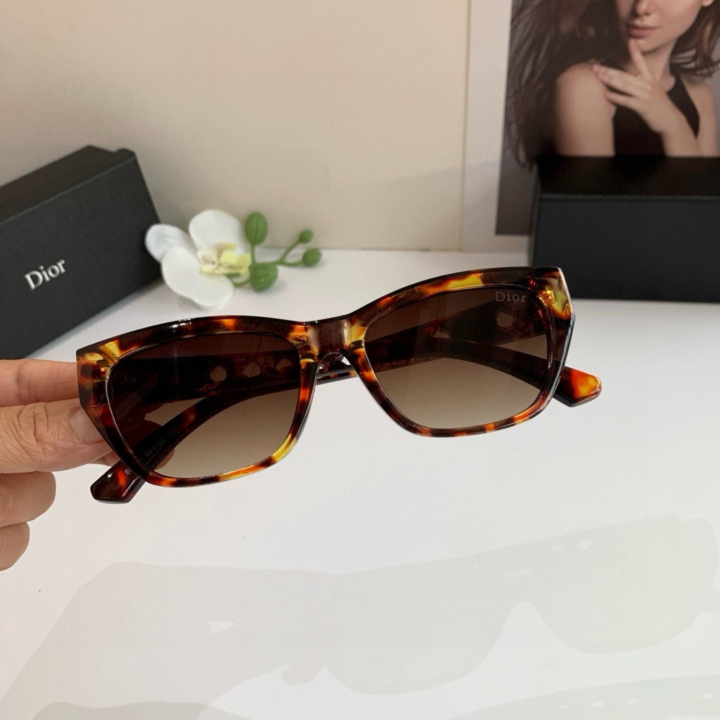 D**R Cat-Eye Sunglasses | Tortoiseshell Acetate Frame, Gold CD Logo & Brown Gradient Lenses