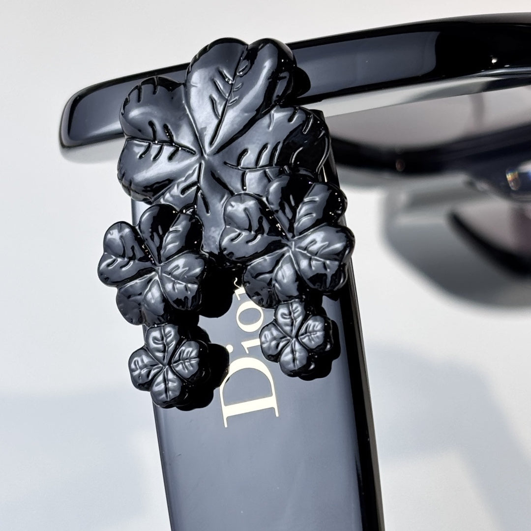 D**R Lady Cat-Eye Sunglasses | Black Acetate Frame, Grey Gradient Lenses & 3D Floral Detail