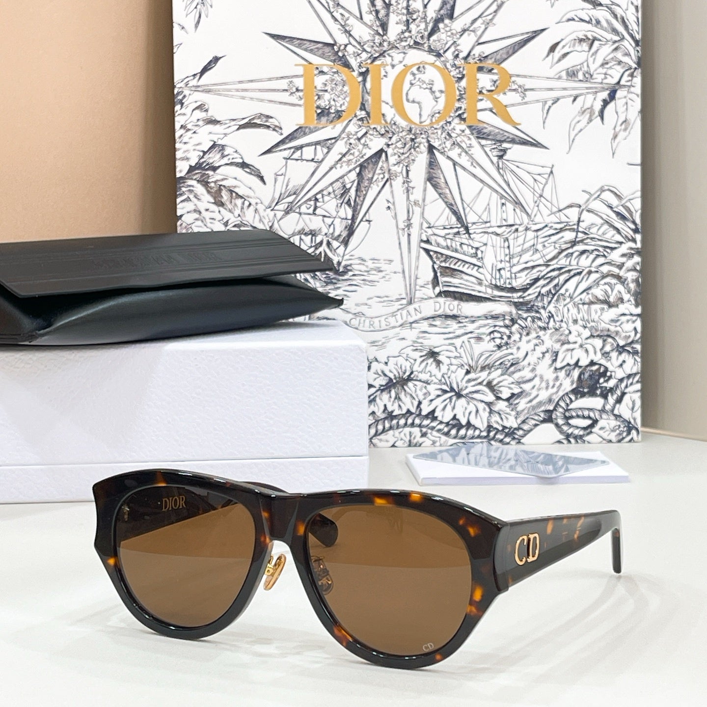 D**R Oversized Pilot Sunglasses with Glossy Black Acetate Frame, Brown Gradient Lenses & Gold CD Logo Hardware