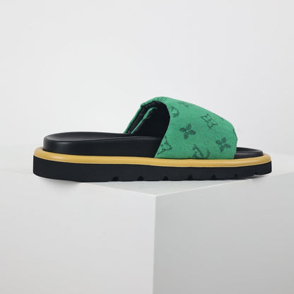 L***V Emerald Green Monogram Canvas Gold Bar Platform Slide Sandals — 2024 Spring Summer Boutique Limited Edition