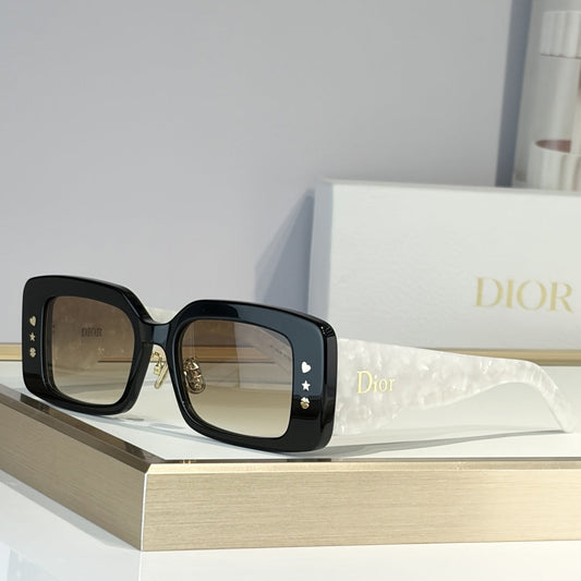 D**R Square Sunglasses | Black & Pearl White Two-Tone Acetate, Gold Heart Star Flower Studs, Dior Script Temple, Gradient Brown Lenses