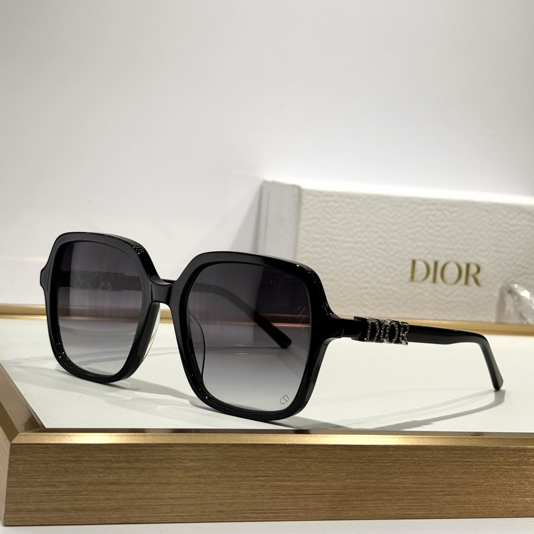 D**R Oversized Square Sunglasses | 3D DIOR Letter Hinge Block in Crystal-Set or Gold, Gradient Lenses | 5 Colors incl. Transparent Mauve & Black