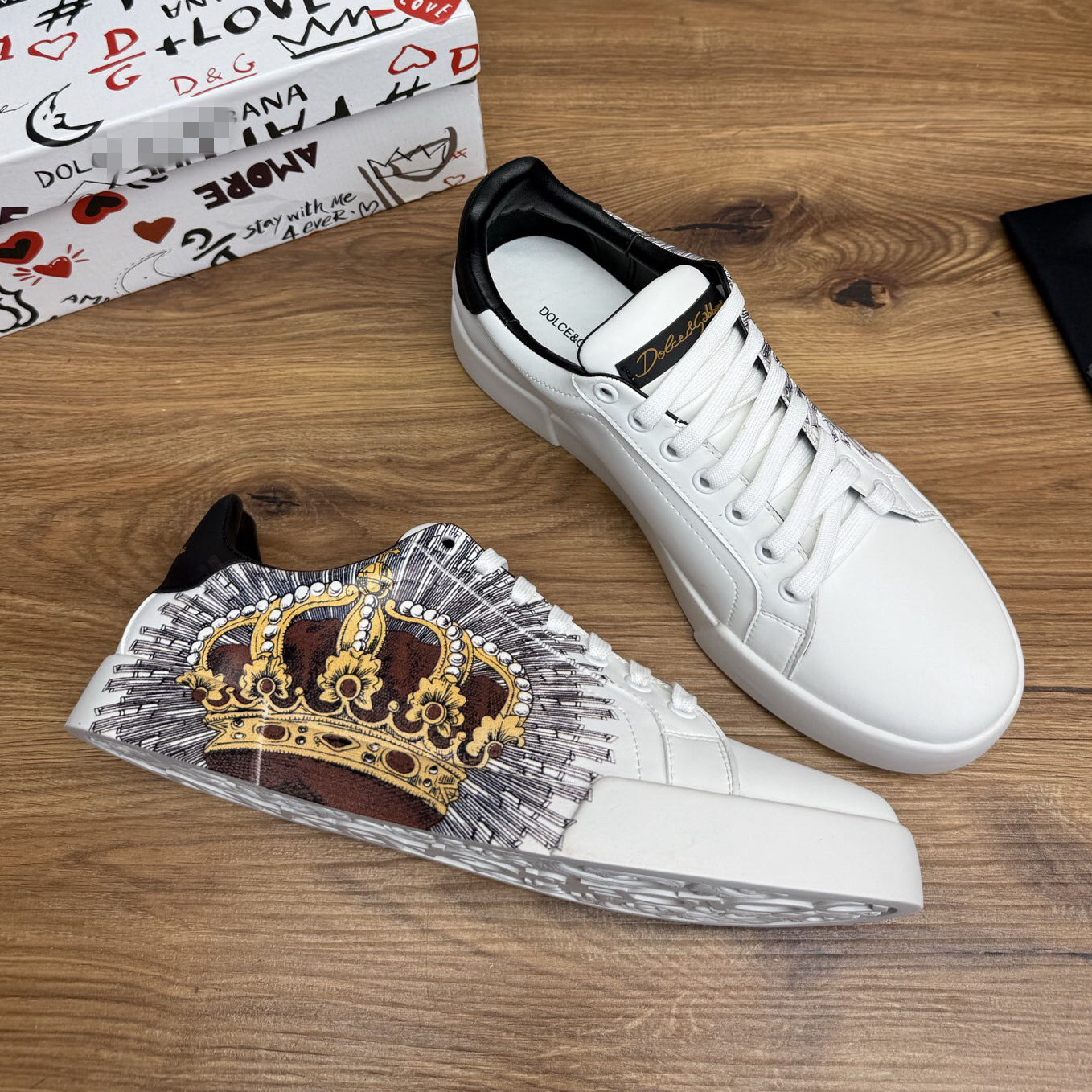 D*G 2026 Premium Leather Casual Sneakers - Designer Unisex Shoes in Black & White
