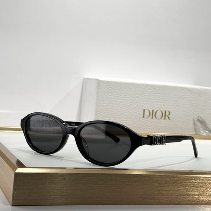 D**R Oval Cat-Eye Sunglasses | 6 Colors incl. Crystal Grey, Transparent Champagne & Black, 3D DIOR Letter Hinge in Gold or Crystal-Set, Flat Dark Lenses