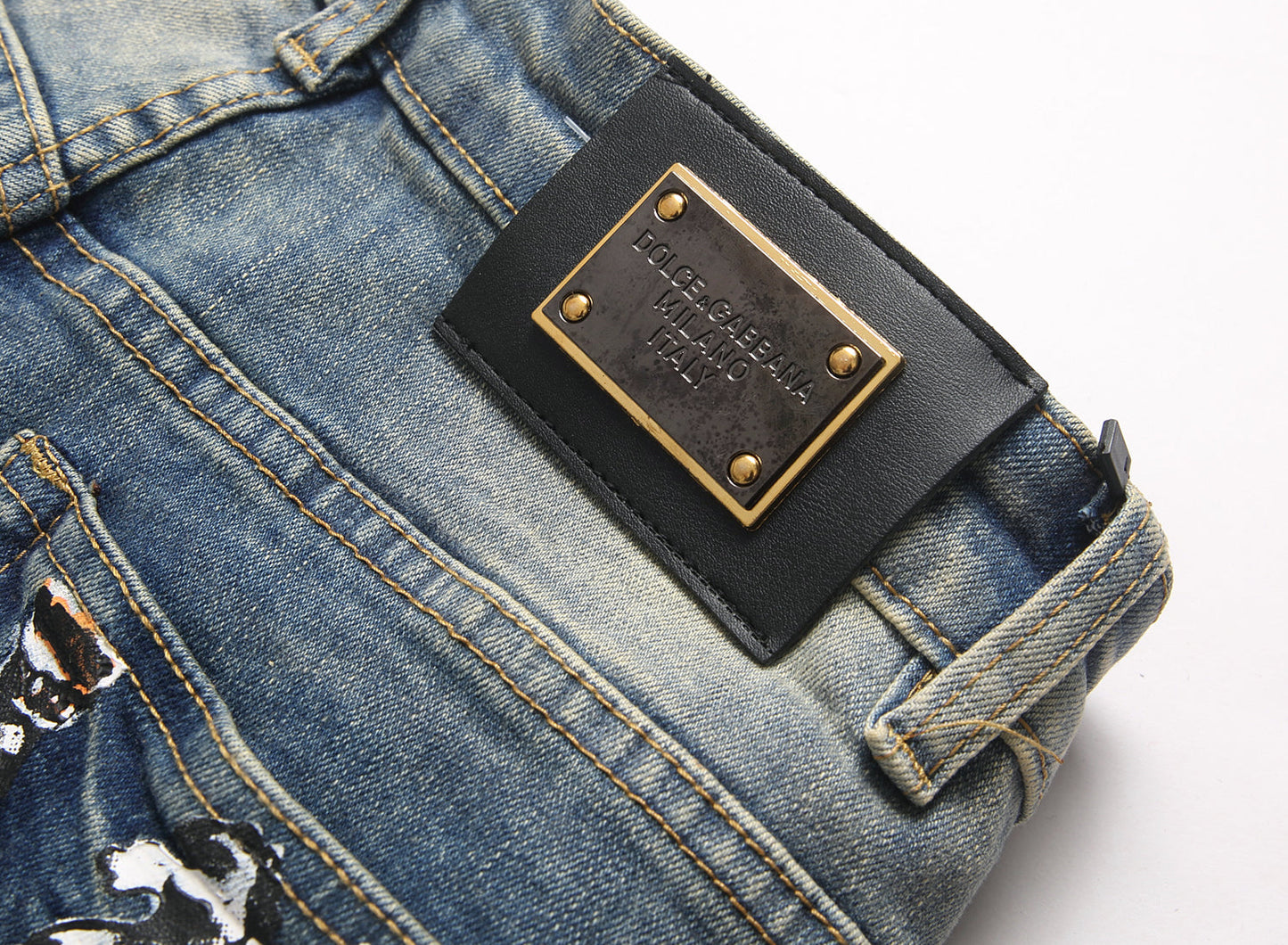 NEW-D*G JEANS