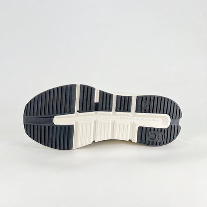 On Cloudnova Form – Navy Blue & Steel Blue Unisex Retro-Inspired Lightweight Lifestyle Sneakers