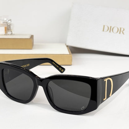 D**R Signature Rectangle Sunglasses | Glossy Black Acetate Frame & Gold D Logo
