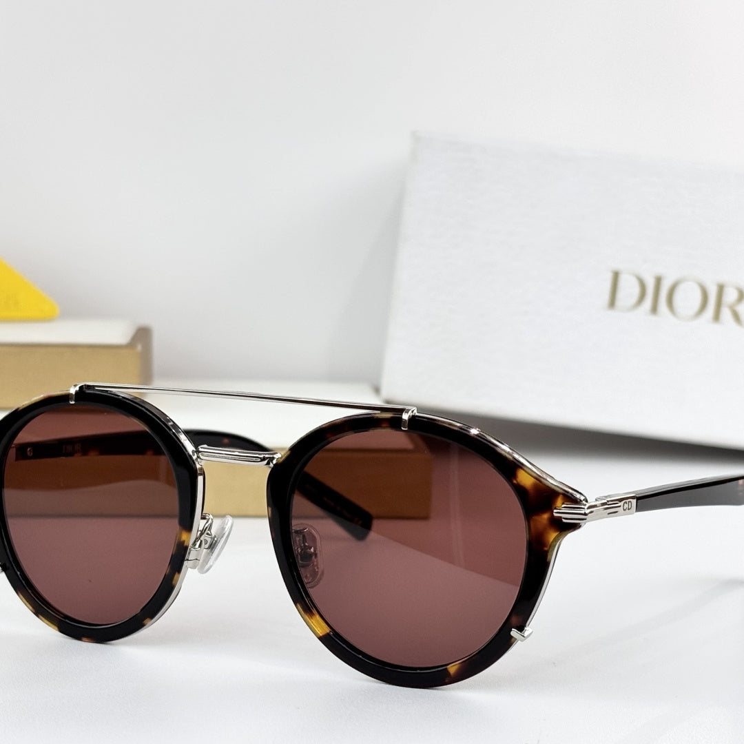 D**R DiorSignature R1U Round Sunglasses | Tortoise Acetate Frame, Brown Lenses, Gold Double Bridge | Multiple Colors