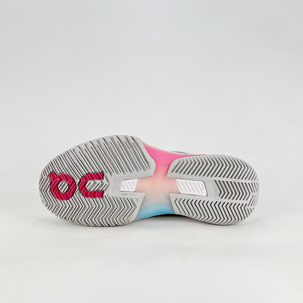On THE ROGER Pro Fire – Women's Breathable Non-Slip Low-Top Tennis Shoes | Gray & Hot Pink