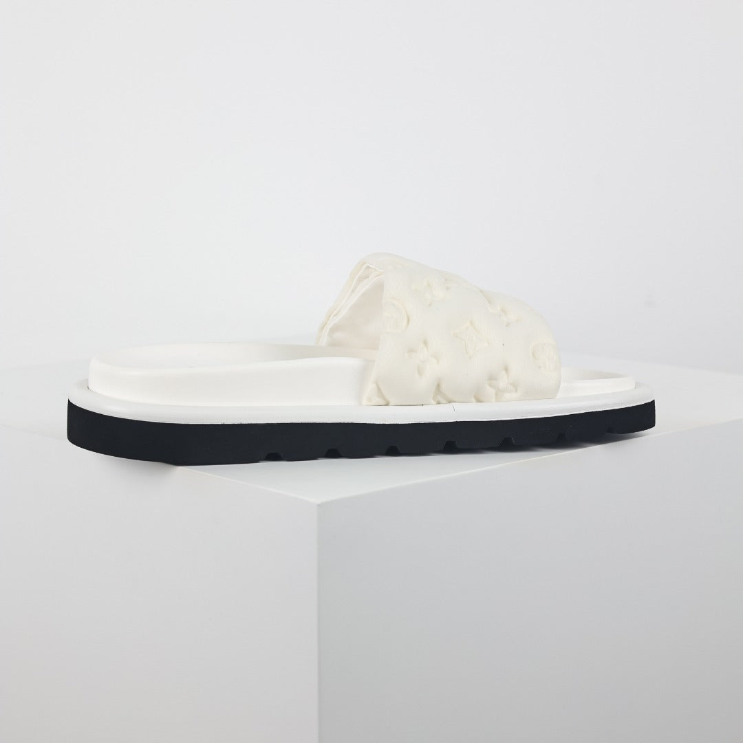 L***V Cream White Faux Shearling Fluffy Wide Strap Platform Slide Sandals — Spring Summer Boutique Limited Edition