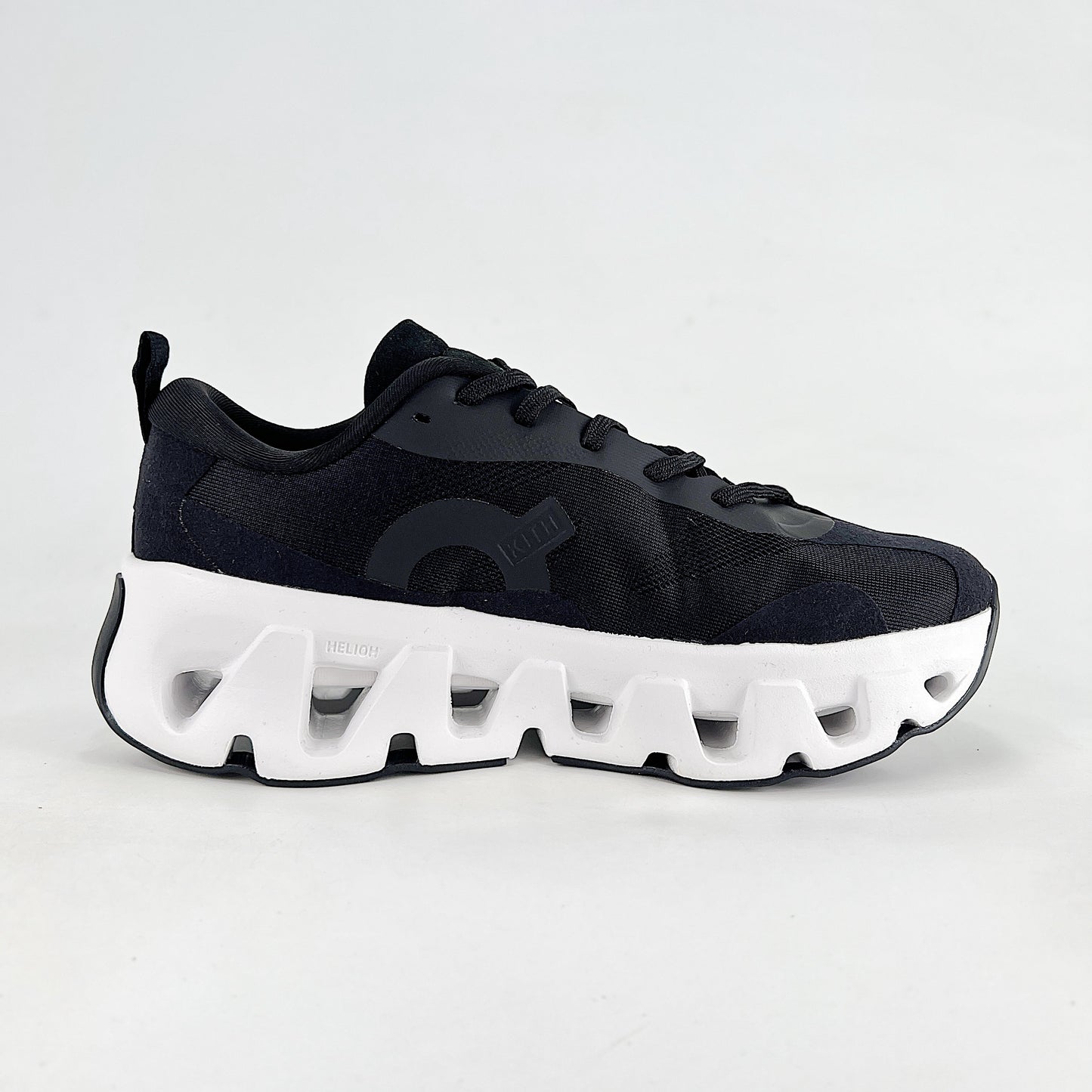 On x Kith Cloudswift – All Black & White Unisex Premium Collaboration Lifestyle Sneakers