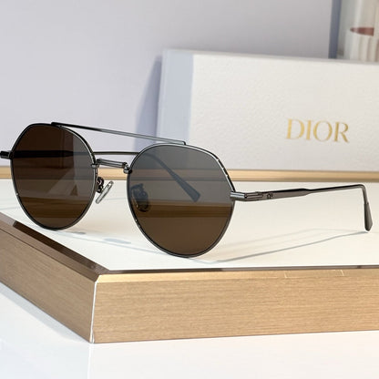 D**R Round Sunglasses | Gunmetal Double-Bridge Metal Frame & Brown Gradient Lenses