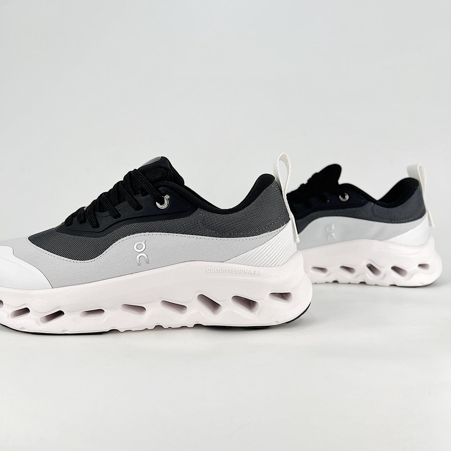 On x Loewe Cloudsurfer – Black & Charcoal Grey Unisex Premium Collaboration Lightweight Lifestyle Sneakers